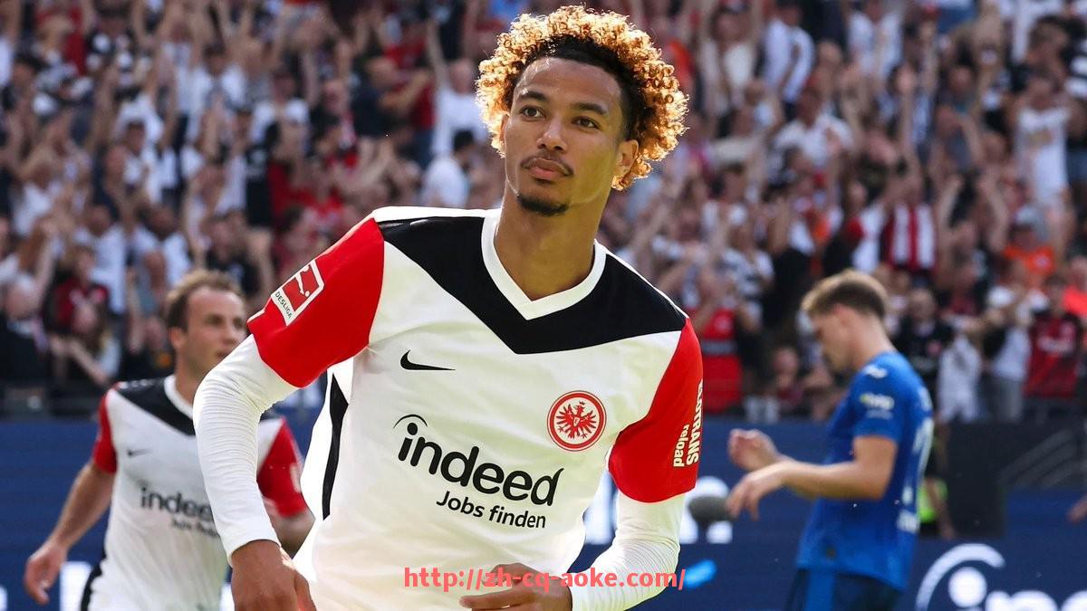 澳客足彩-世俱杯换人后球员的表现与原主力之间的差异分析